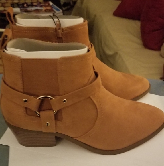 NWT Dream Cloud Buckle Ankle Boot - Picture 7 of 9